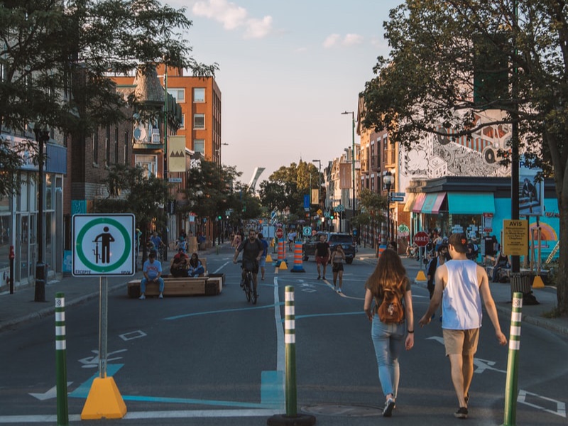 Vivre à montréal discount avis